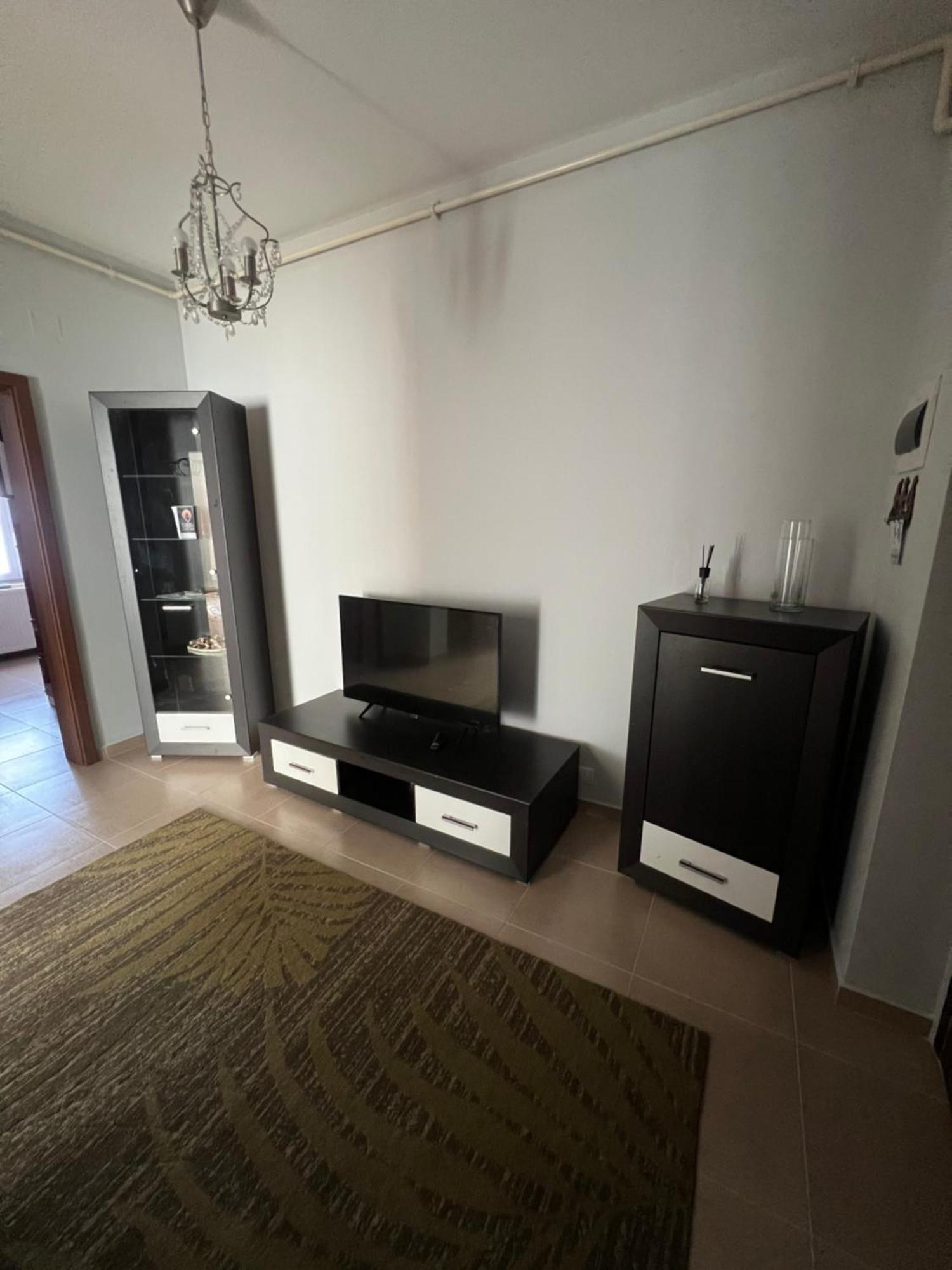 Ovidius Apartament Cisnadie Exterior photo