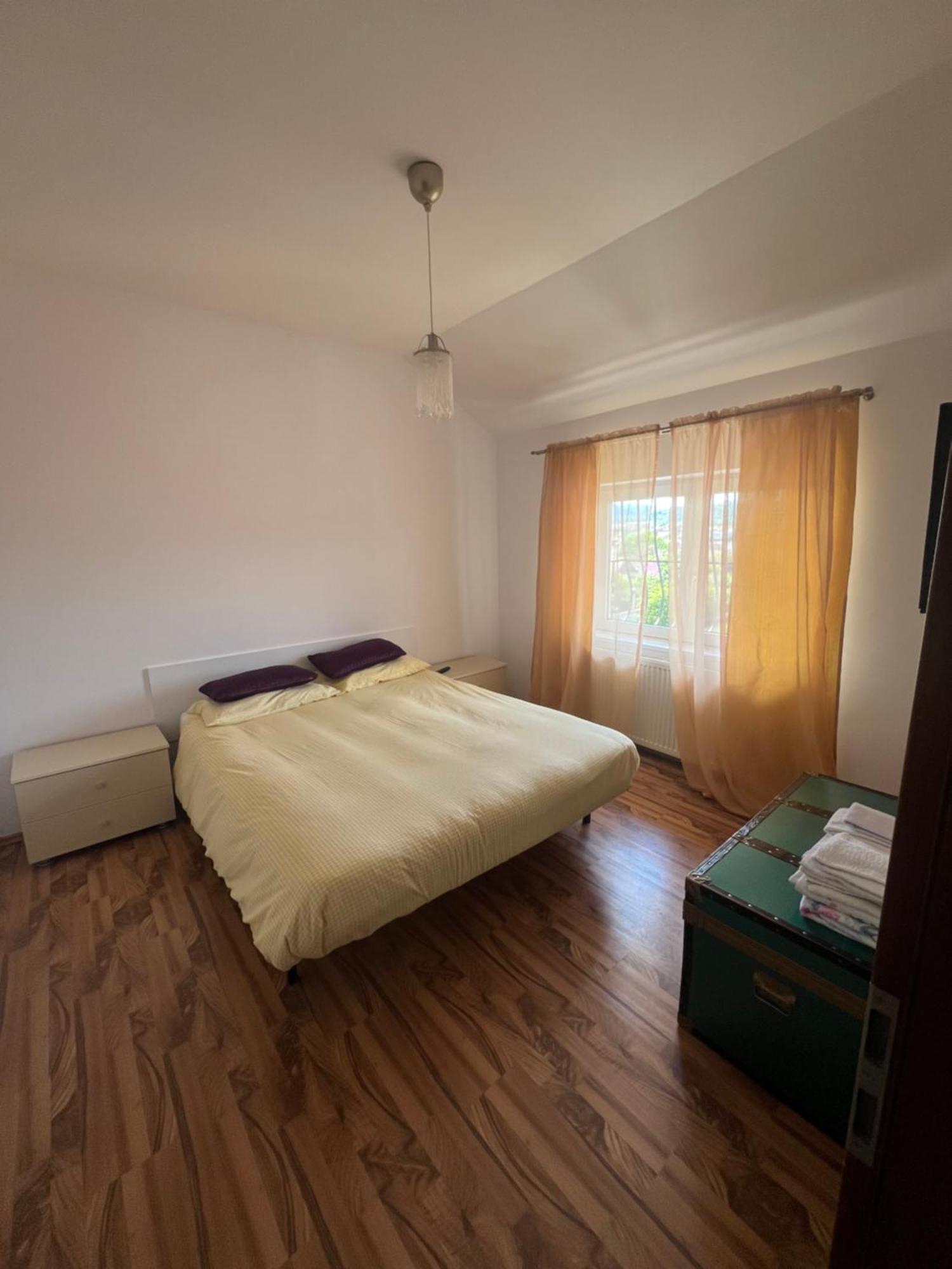 Ovidius Apartament Cisnadie Exterior photo